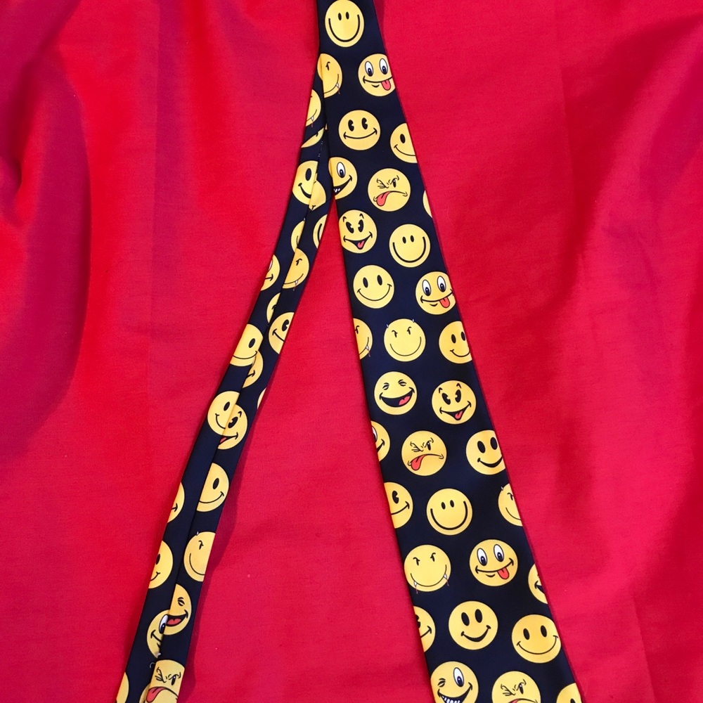 Ralph Marlin Emoji Smiley Faces Black & Yellow Tie - Picture 2 of 6